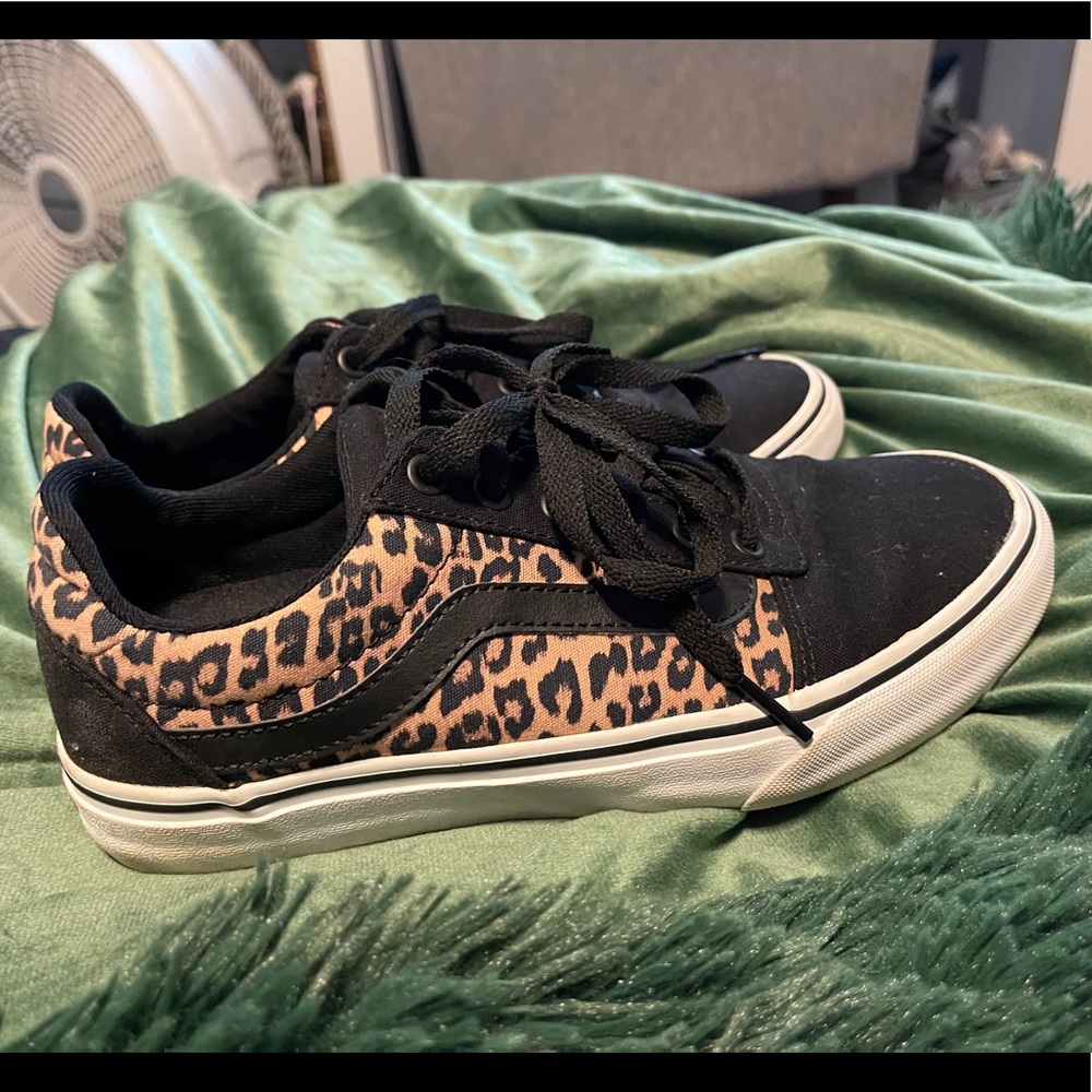 Cheeta Vans